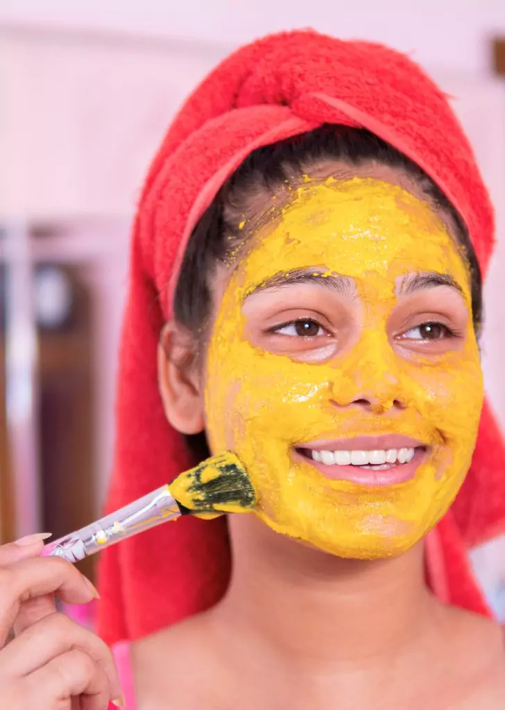 A Turmeric Face Pack